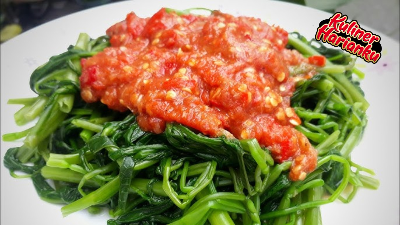 Plecing Kangkung Lombok: Kesegaran Pedas yang Jadi Identitas Kuliner Pulau Seribu Masjid